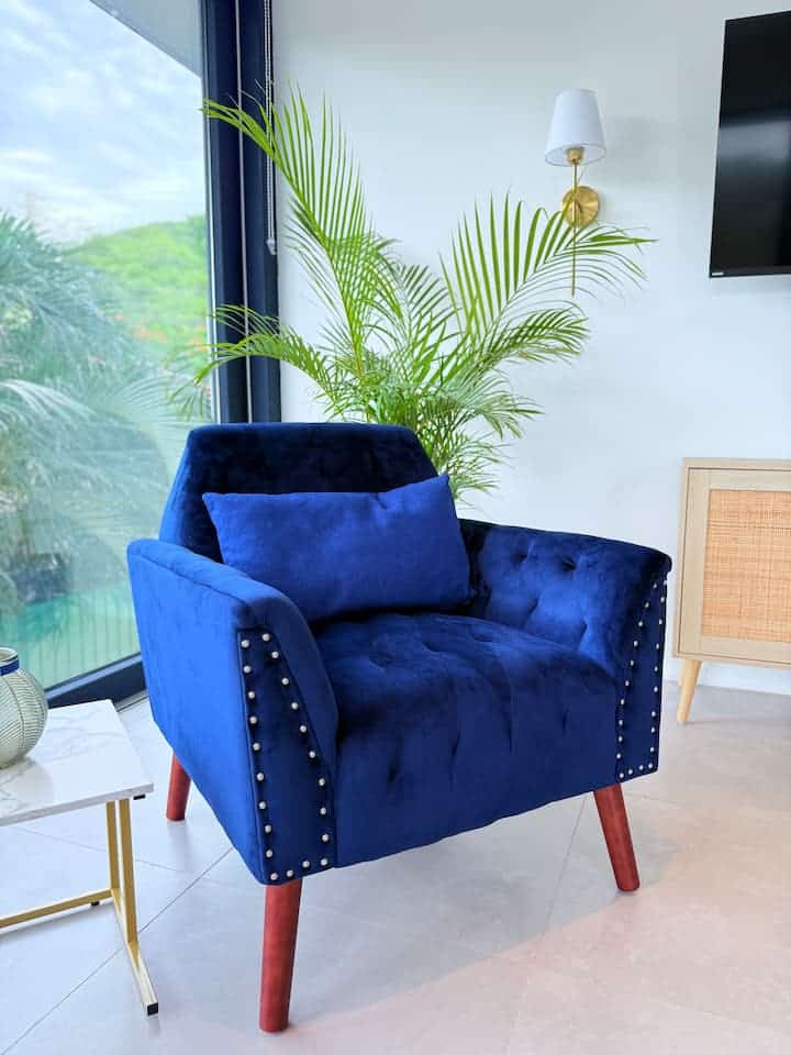 1a75e5db-d6f1-42c9-ae7f-b225fb0ab9f3