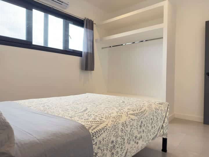 e3178765-b806-4fd7-82f2-1d370ae3b490