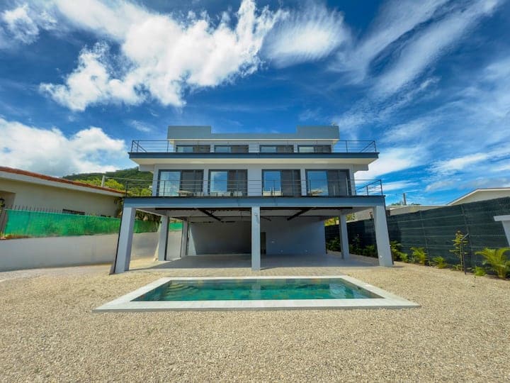 eb455dac-0a77-4c26-9447-3298ceb9a350